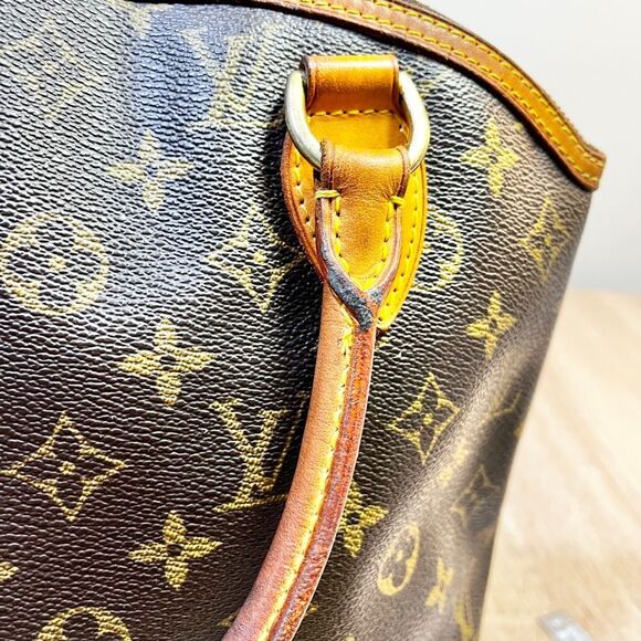 Louis Vuitton Monogram Lockit Bag - Picture 8 of 12